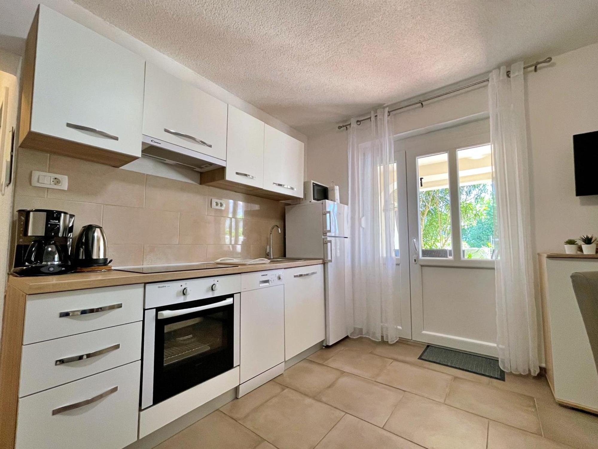 Apartment Butkovic Šilo Zewnętrze zdjęcie