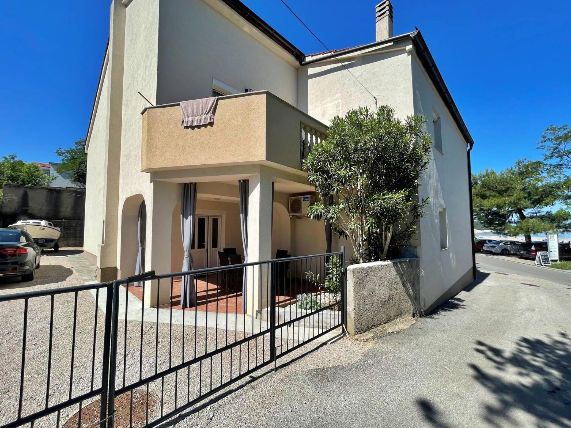 Apartment Butkovic Šilo Zewnętrze zdjęcie